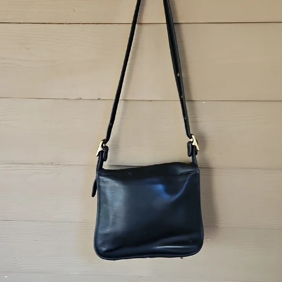 Vintage Coach Stewardess Midnight Black Leather Shoulder Bag - Picture 12 of 17